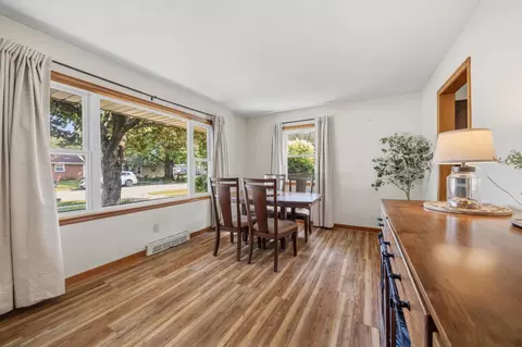 Dining - 1726 Arbor Dr, Beloit, WI 53511 photo 2 of 2