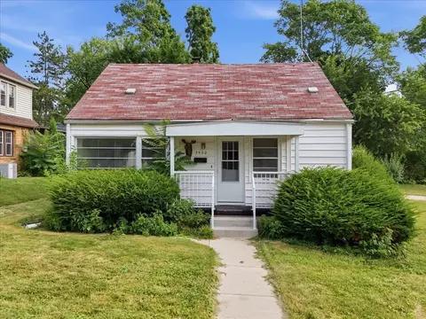 3902 Winnemac Ave, Madison, WI 53711