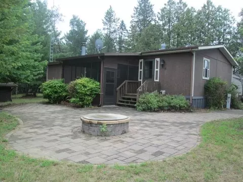 2162 Blackhawk St, Friendship, WI 53934