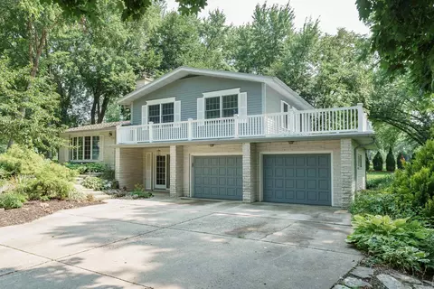 4527 E Oak Ln, Windsor, WI 53598