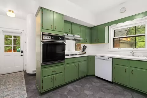 Kitchen - 804 Milwaukee Rd, Beloit, WI 53511 photo 1 of 6