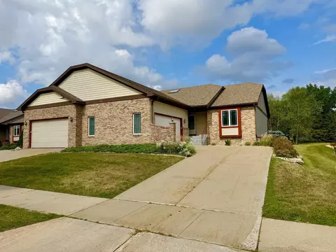 9110 Waterside St, Middleton, WI 53562