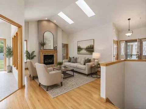 7019 Havenswood Dr, Madison, WI 53718