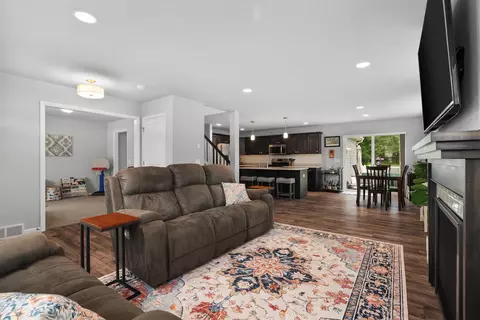 Entry Way - 545 Pluto St, Madison, WI 53718 photo 1 of 3