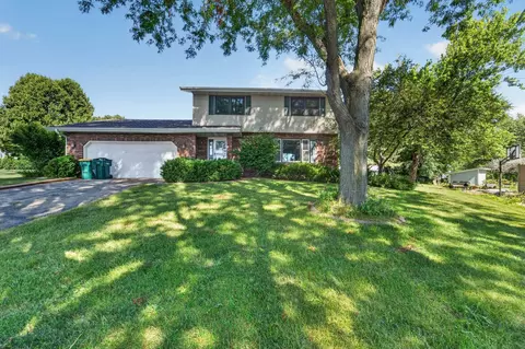 4552 Falcon Ct, Cottage Grove, WI 53527
