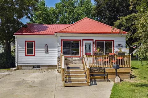 515 N Oak St, Reedsburg, WI 53959