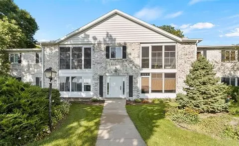 1502 Wheeler Rd #F, Madison, WI 53704