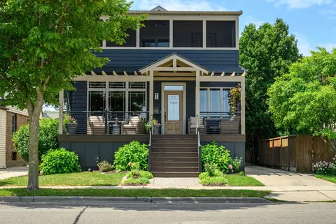 810 W Shore Dr, Madison, WI 53715