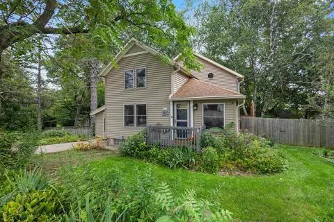2865 Old Creek Rd, Middleton, WI 53562