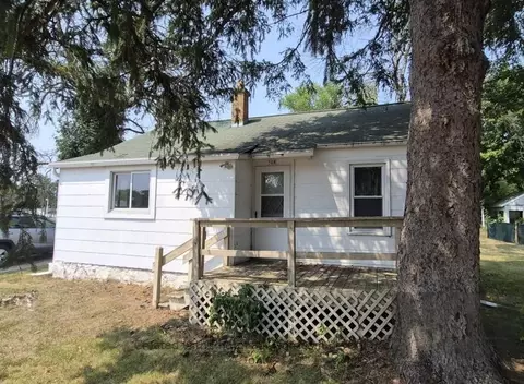 508 E Main St, Wautoma, WI 54982