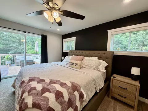 Bedroom - e10643 Lee Lane, Baraboo, WI 53913 photo 1 of 7