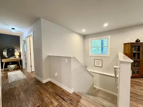Entry Way - e10643 Lee Lane, Baraboo, WI 53913 photo 3 of 5