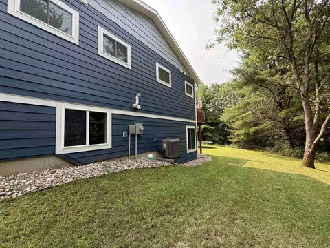 Exterior - e10643 Lee Lane, Baraboo, WI 53913 photo 6 of 13