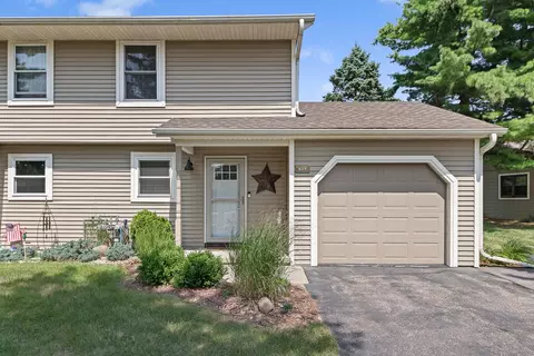 615 Saddle Rdg, Portage, WI 53901
