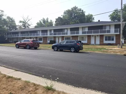 1405 Oconomowoc Ave, Watertown, WI 53094