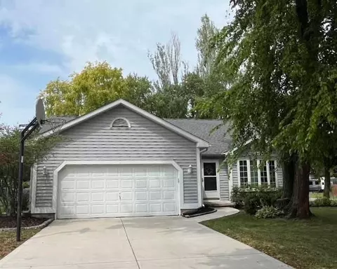 5642 Irongate Dr, Madison, WI 53716
