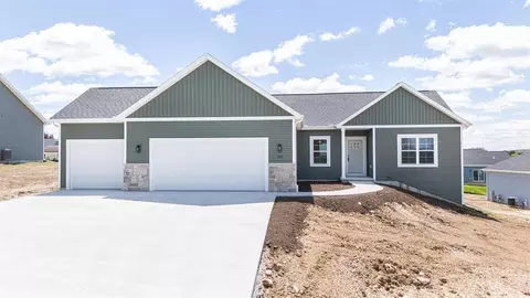 509 Ridge Ct, Orfordville, WI 53545
