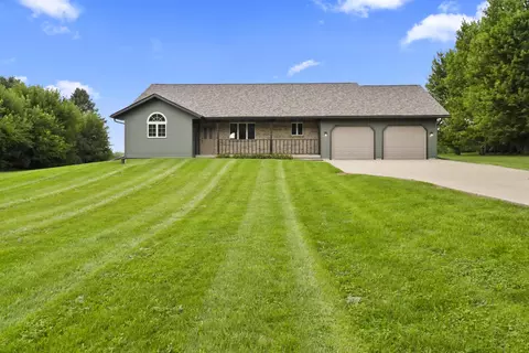 6548 N Ron Rd, Evansville, WI 53536
