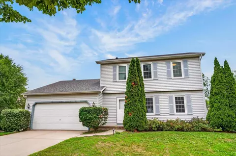 1013 N High Point Rd, Madison, WI 53717