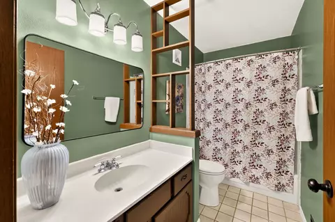 Bath - 2028 Post Rd, Madison, WI 53713 photo 1 of 2