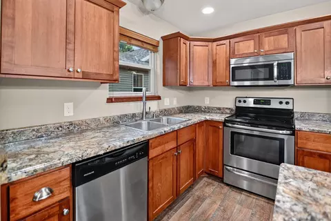 Kitchen - 705 Reflection Dr, Verona, WI 53593 photo 2 of 5
