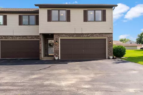 166 White Tail Dr, Sun Prairie, WI 53590