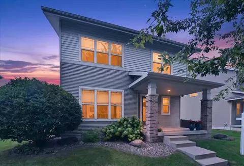 6107 Arrowpoint Way, Mcfarland, WI 53558