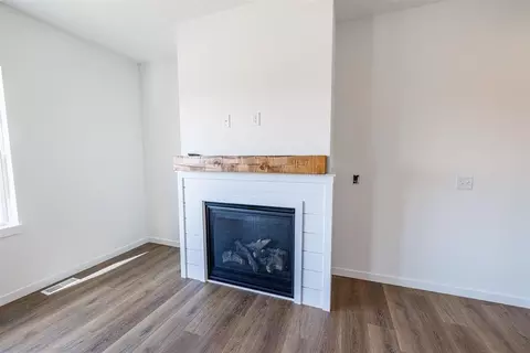 Living - 1762 Kyle Cir, Beloit, WI 53511 photo 1 of 2