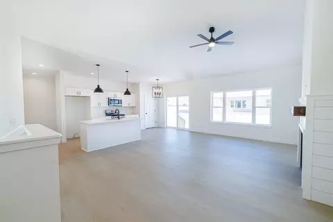 1768 Kyle Cir, Beloit, WI 53511 photo 3