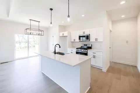 1780 Kyle Cir, Beloit, WI 53511 photo 7