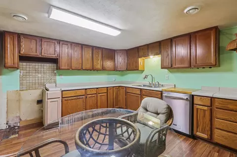 Kitchen - n3640 Tipperary Road, Poynette, WI 53955 photo 2 of 3