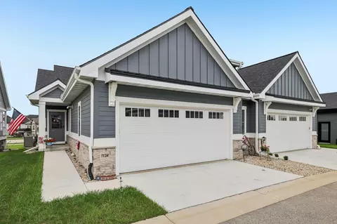 1134 Irene Ct, Waunakee, WI 53597