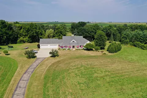 n11565 Lakeland Road, Waupun, WI 53963