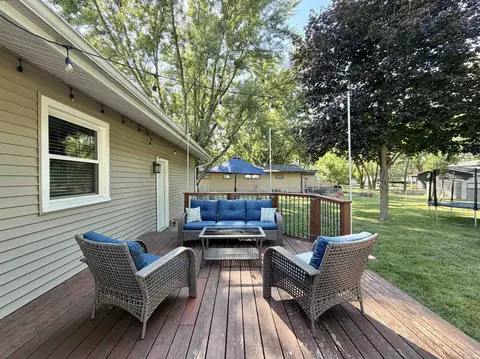 Exterior - 2015 Murphy Woods Rd, Beloit, WI 53511 photo 6 of 9