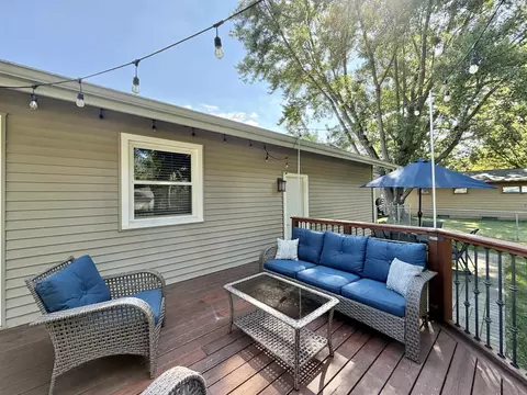 Exterior - 2015 Murphy Woods Rd, Beloit, WI 53511 photo 5 of 9