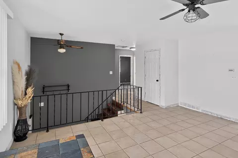 Entry Way - 2150 Merrill Ave, Beloit, WI 53511 photo 2 of 4