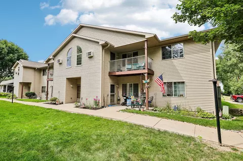 347 Starkweather Dr #347, Beaver Dam, WI 53916