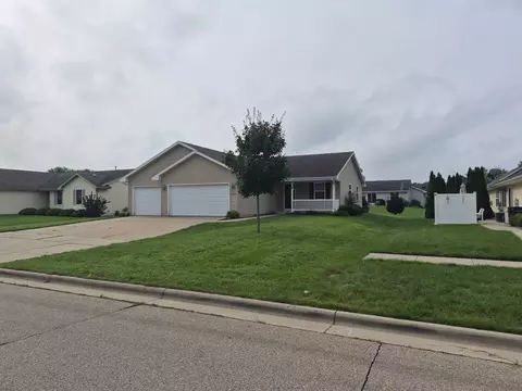 4022 Kingsford Dr, Janesville, WI 53546