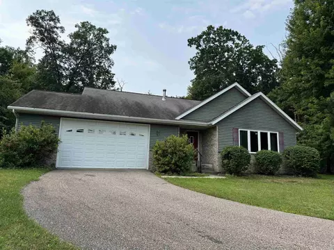 n9165 Currie Road, Portage, WI 53901