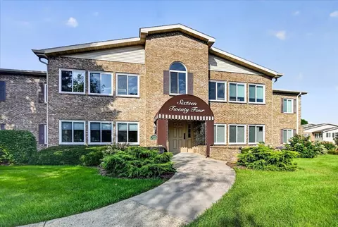 1624 N Golf Gln #F, Madison, WI 53704