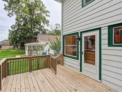 Exterior - 807 E 3rd Ave, Brodhead, WI 53520 photo 17 of 22