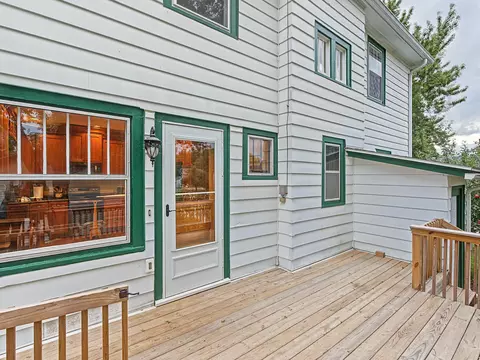 Exterior - 807 E 3rd Ave, Brodhead, WI 53520 photo 16 of 22
