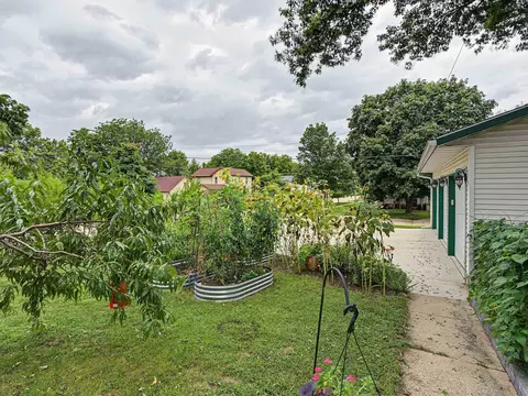 Exterior - 807 E 3rd Ave, Brodhead, WI 53520 photo 13 of 22