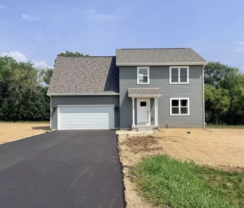 236 Hawks View Dr, Edgerton, WI 53534