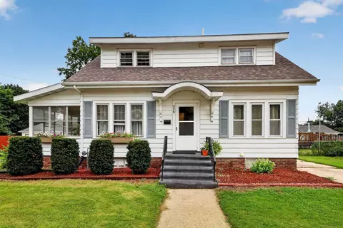 315 N Chatham St, Janesville, WI 53548