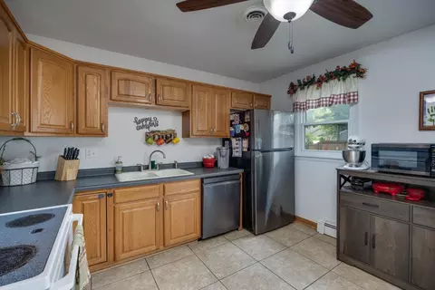 Kitchen - 1748 Windsor Ct, Beloit, WI 53511 photo 3 of 4