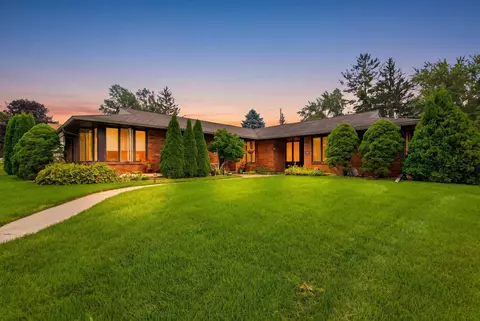 26062608 Baer St, Cross Plains, WI 53528