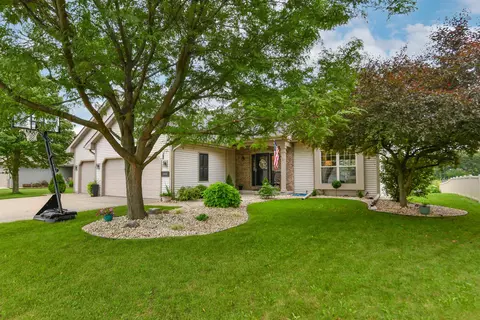 3408 Portland Dr, Janesville, WI 53546