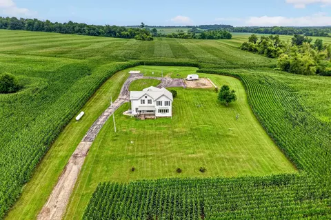 5594 Cherry Ln, Marshall, WI 53559