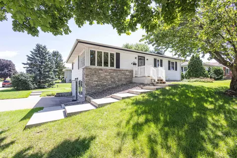 210 N Cody St, Cuba City, WI 53807